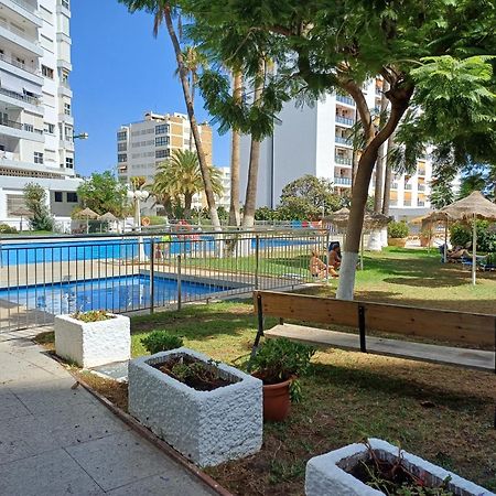 דירות בנאלמדנה Luminoso Estudio Muy Cerca De La Playa מראה חיצוני תמונה